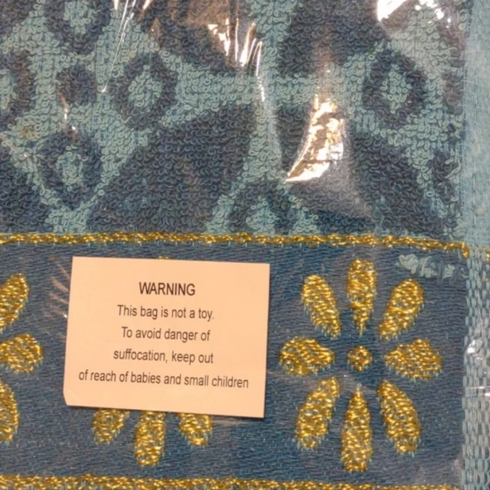 HOMESMART Bundle of 2 Bath/Beach Towel in Blue